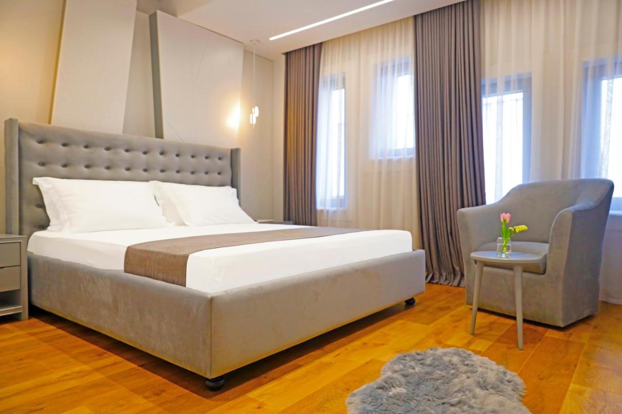 Mark Hotel Tirana Bërxull Eksteriør billede